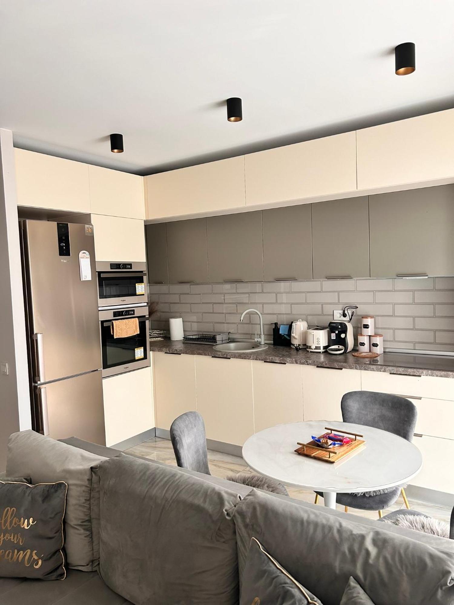 Elegance Apartment Bucureşti Ngoại thất bức ảnh